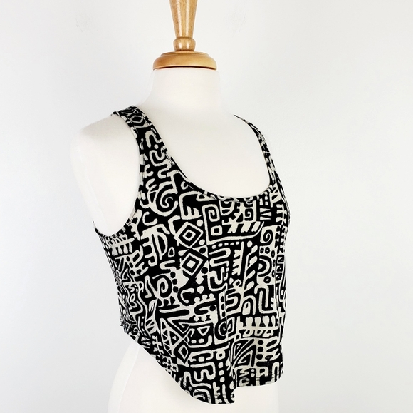 Forever 21 Womens Aztec Tank Top Cropped Black White Juniors Size Medium M Y2K - Picture 4 of 9